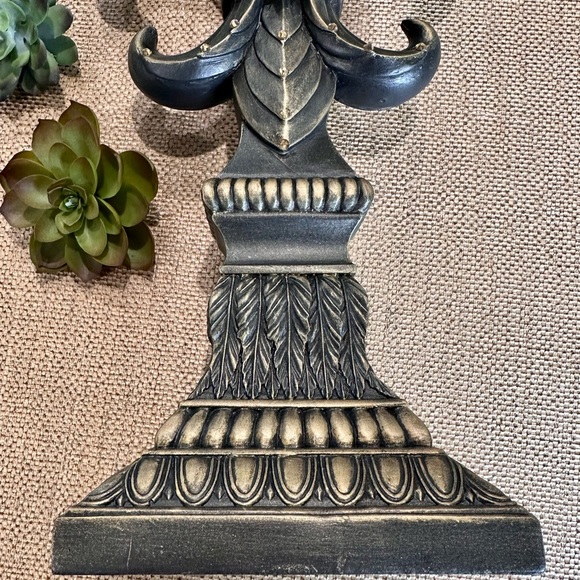 Fleur de Lis Finial Sculpture - Picture 10 of 12